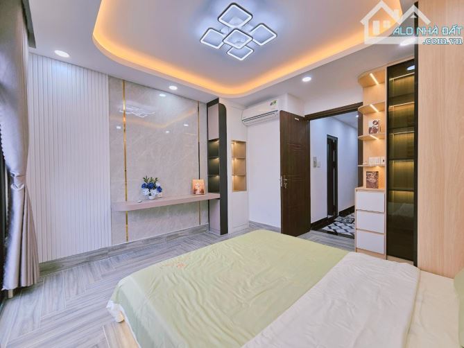 NHÀ MỚI XÂY NGAY EMART PHAN HUY ÍCH GÒ VẤP - 5 TẦNG - 45M2 - FULL NỘI THẤT - HXH - 6.9 TỶ - 9