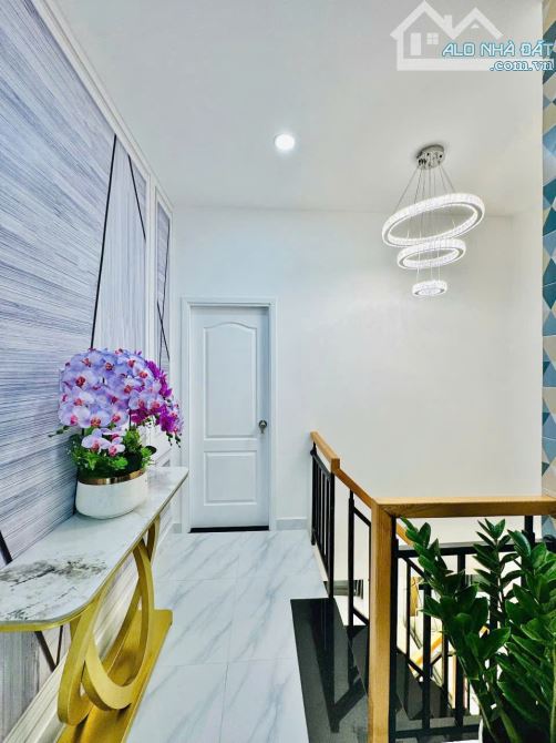 Giảm giá 100tr nhà hẻm xe hơi thông Phạm Văn Chiêu gò vấp 40m2 chỉ 4tỷ85 - 9
