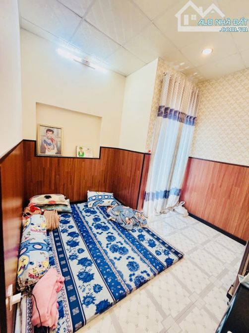 CHÍNH CHỦ CẦN BÁN CĂN NHÀ 2 TẦNG CÁCH XE HƠI 60M KHU VỰC HIẾM NHÀ BÁN GIÁ ĐẤT TẶNG NGUYÊN - 9