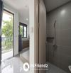 Căn hộ dịch vụ ban công lớn siêu thoáng mát - full nội thất xịn xò.