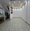 Bán Nhà Hoàng Mai 42m2 xây mới 4 tầng,4 phòng ngủ,sổ đỏ riêng giá 6 tỷ.