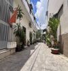 Bán nhà Q12 Nguyễn Văn Quá Nhỉnh 2.5 tỷ hẽm xe hơi