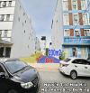 Bán 200m2 đường Nguyễn Tạo sát FPT