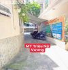 Bán nhà  phố Triệu Nữ Vương, Hải Châu, Đà Nẵng. DT 50m2, 2 tầng, 3PN. Giá 4.4 tỷ, Sổ Đỏ.