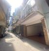 Bán nhà phố Văn Cao , gần Hồ Tây , Ô tô đỗ . 46m 5 tầng 4mt . Giá 16.5 tỷ Ba Đình