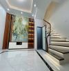 Bán nhà Việt Hưng, Long Biên 30m2, 5 tầng, gần ô tô, 5.9 tỷ