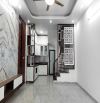 Tổ ấm lô góc, nhỏ xinh tại Việt Hưng, gần oto tránh, 5 tầng, 32m2, mt: 4m, giá chào 6.3 tỷ