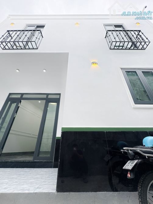 BÁN  NHÀ TRỆT + LẦU MỚI XÂY – HẺM 52 HÙNG VƯƠNG, NINH KIỀU, CẦN THƠ