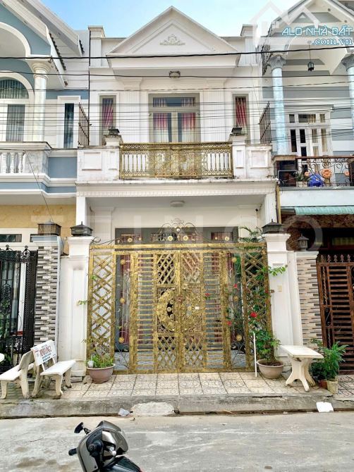Cho thuê nhà 1 lầu có trang bị nội thất trong KDC Quân Báo - gần chợ bà bộ