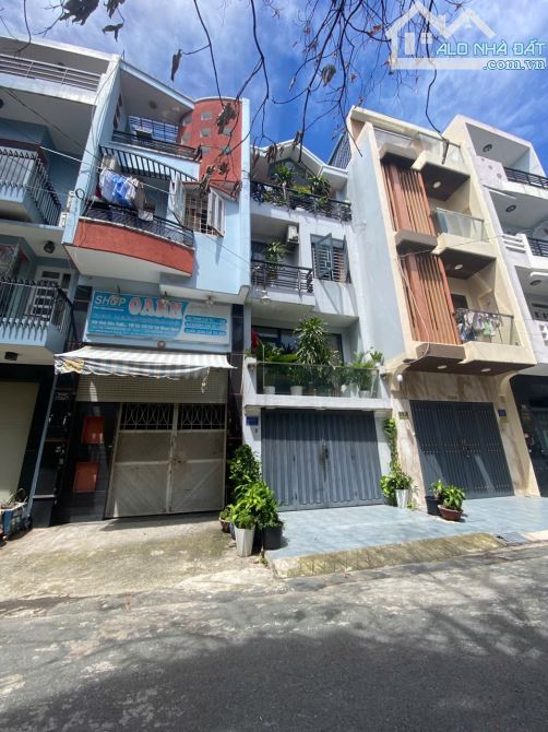 SIÊU PHẨM HIẾM – NHÀ ĐẸP CHỢ HẠNH THÔNG TÂY -QUANG TRUNG – DT 68M² –  9.5 TỶ