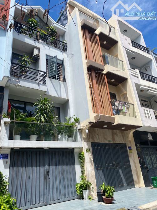 ĐỘC ĐÁO – NHÀ ĐẸP 4 TẦNG QUANG TRUNG – 68M² – GIÁ 9.5 TỶ – XE CONTAINER ĐỖ CỬA
