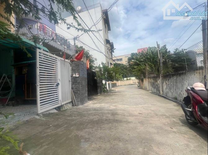 NHÀ PHỐ 4 TẦNG – NGANG 5M, KHÔNG LỘ GIỚI – TRUNG TÂM NHÀ BÈ – NHỈNH 6T NHỎ ( TL )