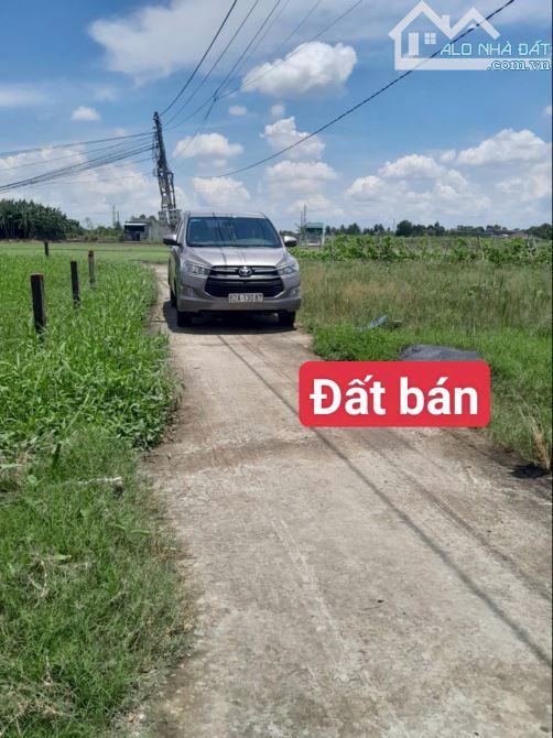5×28 thổ Lạc Tấn_tân trụ_Long An 445 triệu Đường ôtô 7 chỗ đường thông giá bị ngộp