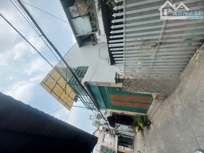 Nhà Hẻm Nguyễn Duy Cung chỉ 5,2 ty