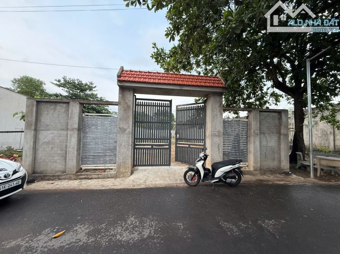 Bán 2 lô đất liền kề khu TĐC Dapark, Dĩ An - Bình Dương - sổ riêng