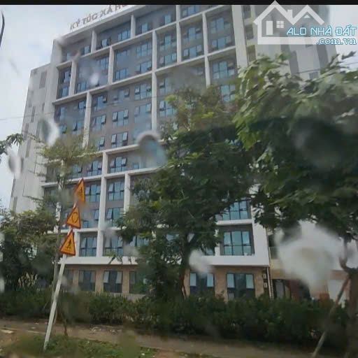 BÁN ĐẤT HÒA LẠC, CỔNG CHÍNH ĐHQG, VIEW HỒ, PHÂN LÔ VỈA HÈ, ĐỦ HẠ TẦNG, GIÁP GA METRO,140M2