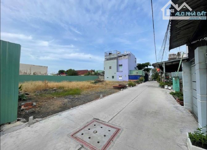 Bán đất VƯỜN LÀI, An Phú Đông Q12, hẻm XE HƠI 6m _ 4x18m GIÁ chỉ 4ty100
