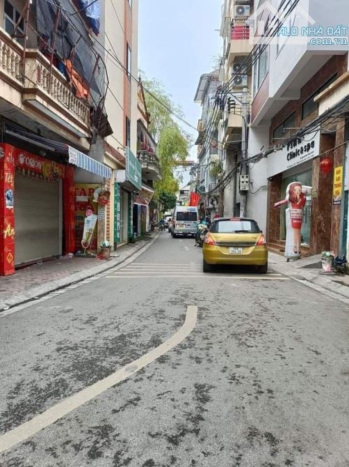 HƠN 6TYR -NHÀ PHÚ ĐÔ- NAM TỪ LIÊM -NHÀ ĐẸP -5T-NỞ HẬU-GẦN Ô TÔ-NGÕ NÔNG