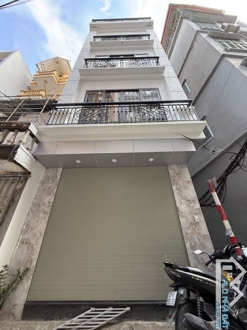 BÁN NHÀ TRUNG TÂM QUẬN THANH XUÂN – 5 TẦNG – MẶT TIỀN 4,3M – GIÁ NHỈNH 9 TỶ