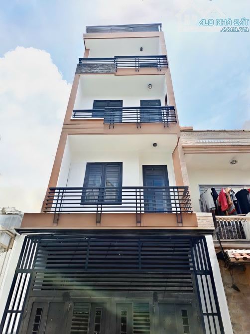 Quận 11-Nhà đẹp-Hẻm ô tô 6M-Gần CV Đầm sen-Sát MT Hoà Bình-P5-54m2-4x14-4tầng-6PN