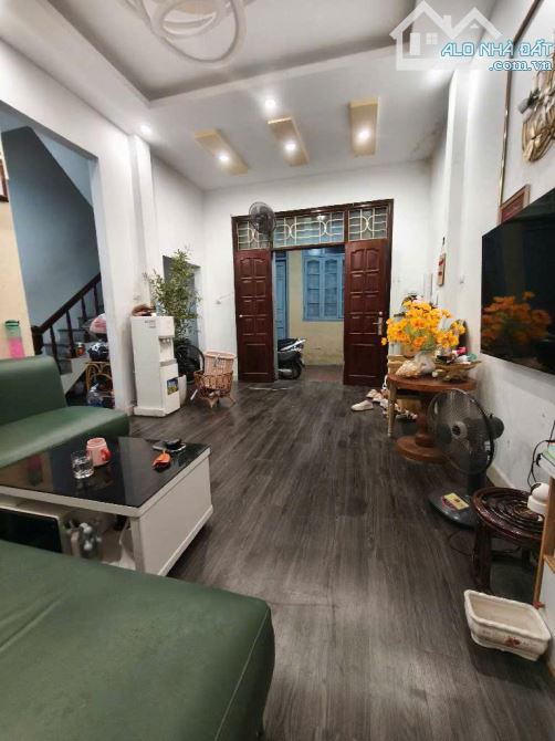 VÕ CHÍ CÔNG - HỒ TÂY - 5 TẦNG - DT 55M, FULL NỘI THẤT