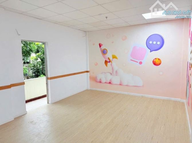 CHO THUÊ NHÀ 4 TẦNG MẶT TIỀN ĐỐNG ĐA, TP HUẾ