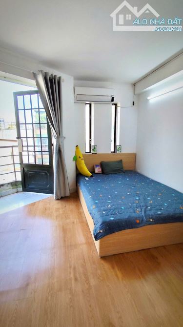 Chỉ 5.700.000 căn studio ban công lớn - tách bếp Đồng Nai quận 10.