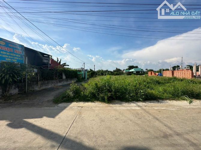 🔥 LÔ GÓC 2 MẶT TIỀN - 1 SẸC ĐƯỜNG LỚN CÁCH 20m📍