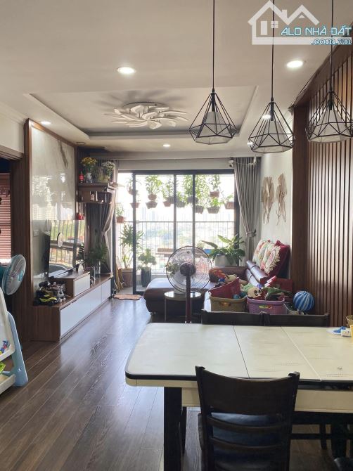 Nhà đẹp – Giá ngon! Chung cư Coma 18, La khê, Hà Đông 85m2, 2 ngủ, ở ngay chỉ 4.x tỷ
