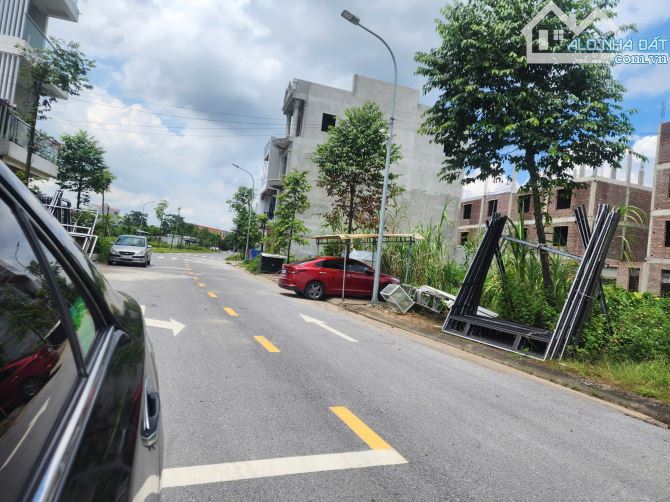 Lô góc vị trí đẹp tại dự án 7.5ha dương húc-đại đồng.Tiên Du Bn / 153m2 Giá 7,95 tỷ