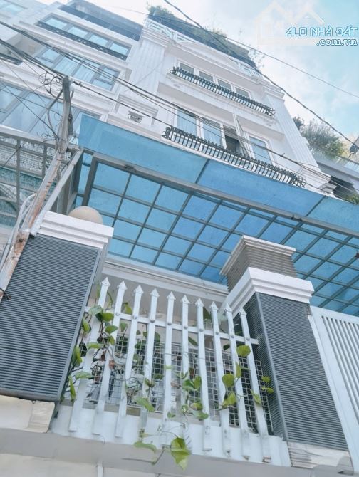 NHÀ MỚI 5 TẦNG TẠI Q4 - THÍCH HỢP KD CHDV FULL NỘI THẤT - KHU DC HIỆN HỮU KHÔNG QH