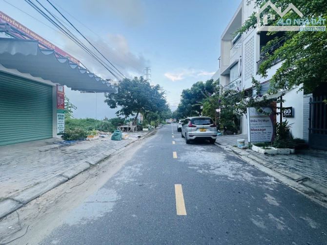 BÁN ĐẤT NAM VIỆT Á - CHUẨN XÂY DỰNG NHÀ Ở - NGAY CẦU TIÊN SƠN.