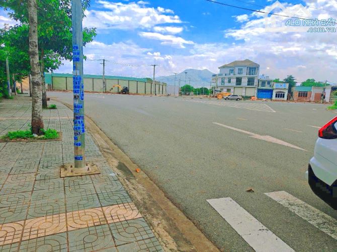 LÔ BIỆT THỰ MINI ĐỐI DIỆN KHU CÔNG NGHIỆP CÔNG NGHỆ CAO – VỐN ĐẦU TƯ NHẬT BẢN