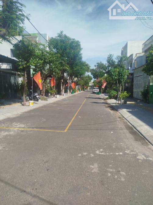 Bán lô đất đẹp Nam Thọ 2 đang có hợp đồng cho thuê 50 tr một Năm