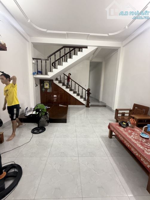 Cần bán nhà mặt tiền lý Tử Tấn nhà đẹp nhanh tay kẻo mất