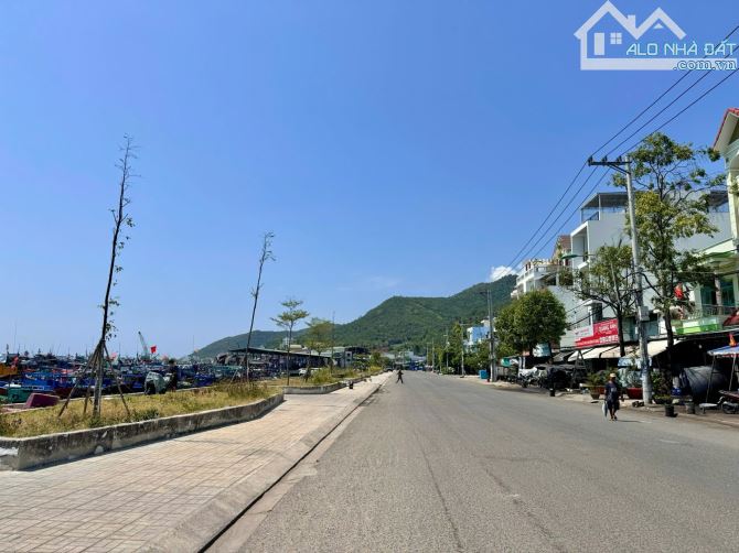 Lô Đất Hiếm, View Trực Biển, Hòn Rớ, Kinh Doanh Sầm Uất