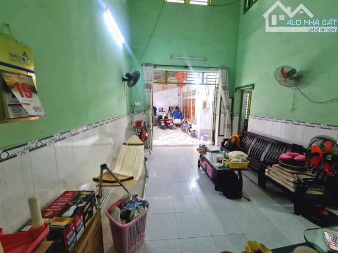 Hiếm Có! Nhà 2 Tầng 3PN Trường Thọ Thủ Đức – Gần Metro – 67m² Ngang Rộng – Chỉ 3.2 Tỷ