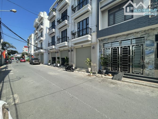 Bán 265m đất mặt đường Hàng Tổng, Hải An - 12,72 tỷ thoả thuận