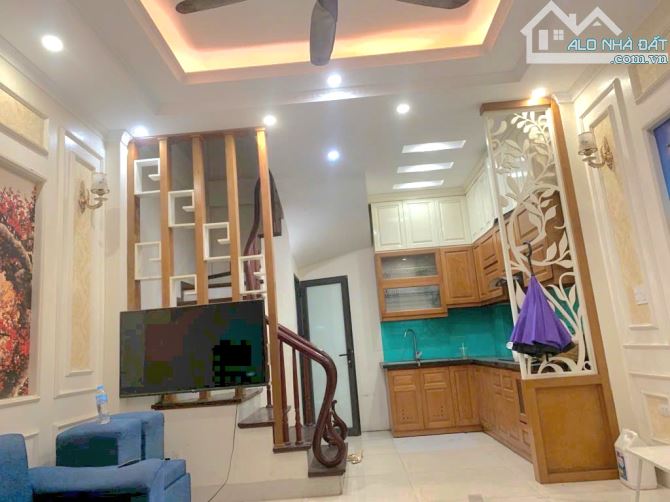 Bán nhà riêng Đình Thôn, full nội thất, dân xây 34m, 5 tầng giá chào chỉ 6.3 tỷ