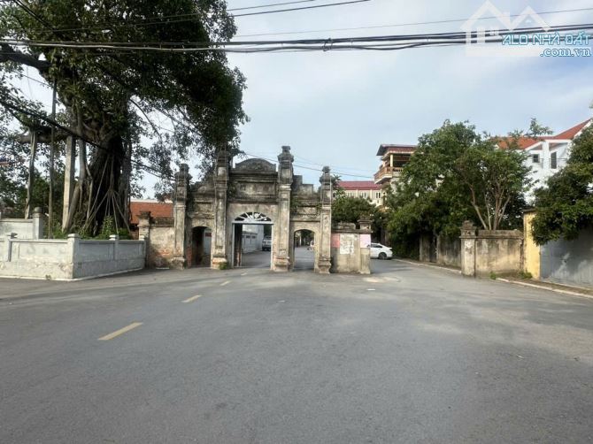 🏡 BÁN ĐẤT ĐẸP DƯƠNG XÁ 71M2– 3 MẶT NGÕ – Ô TÔ VÀO TẬN ĐẤT