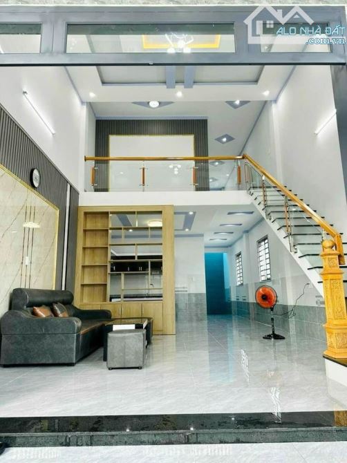 Nhà Riêng - Bán rẻ bớt lộc cuối năm, ngay TL10 , Quận Bình Tân. Giá: 1,85 Tỷ/TL