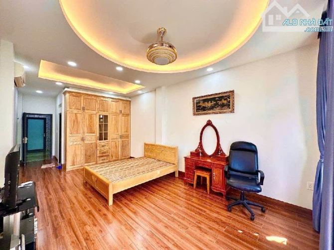 🏡 Bán nhà mặt tiền – P14, Gò Vấp