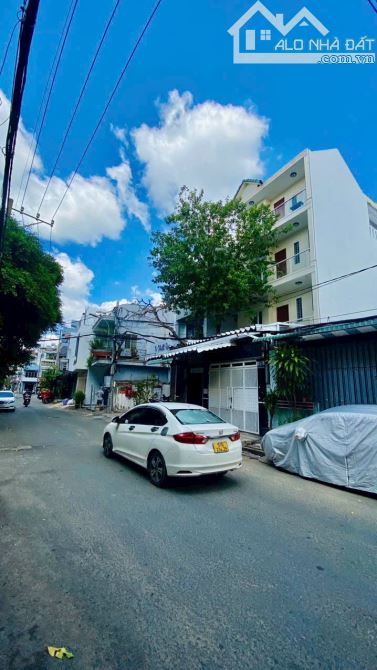 Cho thuê biệt thự mặt tiền 6.5x16 đúc 3lầu - Kinh doanh Buôn bÁn