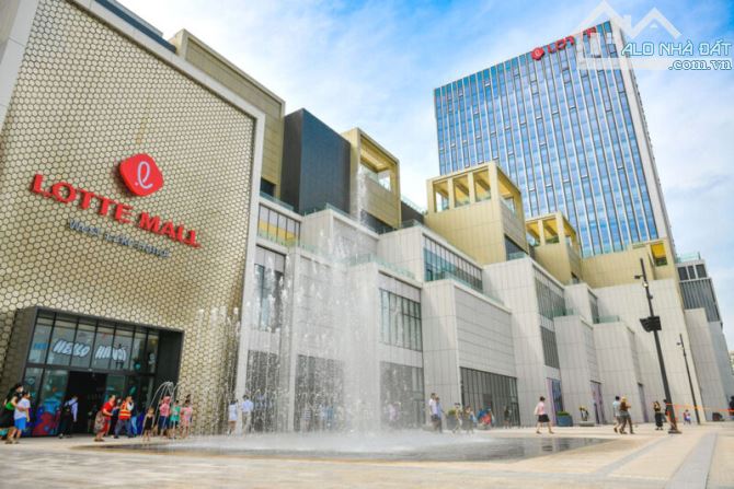Giảm 3 tỷ - Bán Nhà Mặt Phố Tây Hồ 104m2 giá 25 tỷ - kinh doanh đắc địa