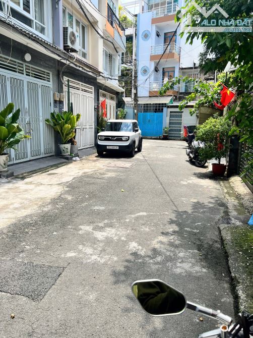 HẺM TRƯỚC NHÀ 6M, KHU DÂN TRÍ CAO CẤP TẠI PHAN ĐĂNG LƯU
