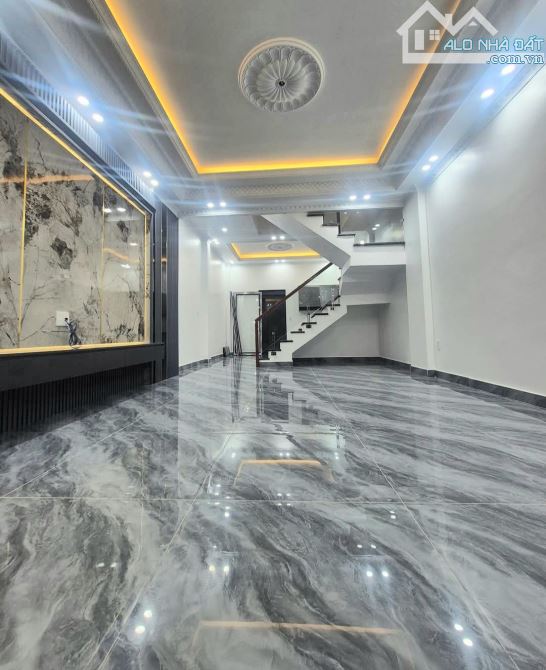 Bán nhà tại Cam Lộ ,Hùng Vương, Hồng Bàng. 50m²tb, 3 tầng, giá 2,5 tỷ.
