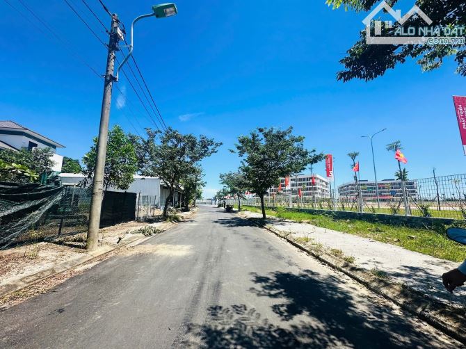 BÁN ĐẤT KHỔ BIỆT THỰ KQH THUỶ THANH ĐỐI DIỆN FPT