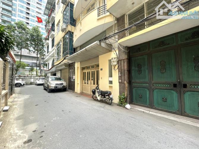 PHÂN LÔ NGUYỄN CHÍ THANH 55M 6 TẦNG-THANG MÁY-2 MẶT THOÁNG-Ô TÔ DỪNG ĐỖ-VĂN PHÒNG CHỈ 300