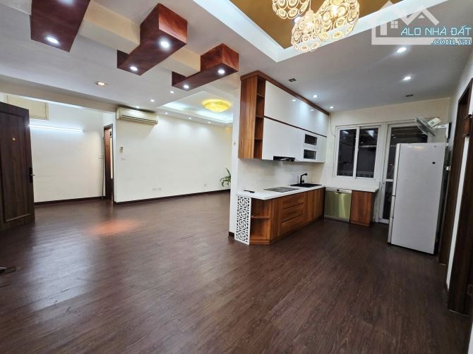CĂN HỘ CHUNG CƯ A2 229 PHỐ VỌNG, 120M, T15, FULL NỘI THẤT, LÔ GÓC, CHỈ 10 TỶ.
