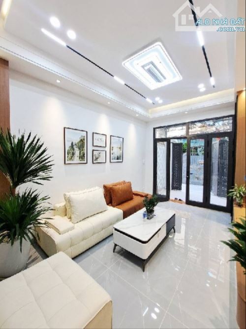 NHÀ ĐẶNG TIẾN ĐÔNG HOÀNG CẦU 5 TẦNG, DT 27/29M² DÂN XÂY ĐẸP, CÁCH Ô TÔ TRÁNH 10M